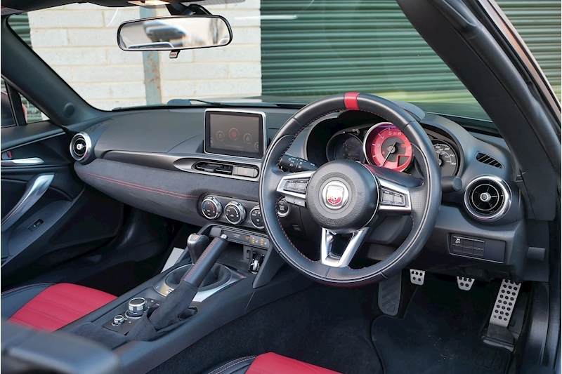 Abarth 124 Spider MultiAir - Large 11