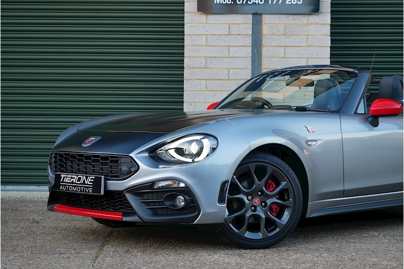 Abarth 124 Spider MultiAir - Large 27