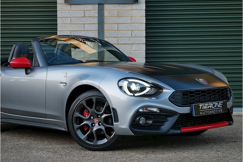 Abarth 124 Spider MultiAir - Large 29