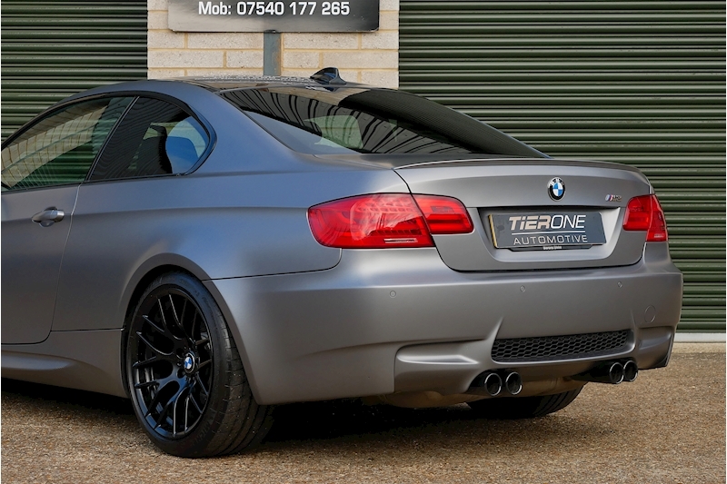BMW M3 Competition iV8 - Large 36