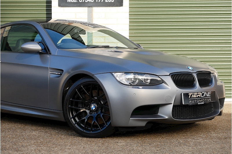 BMW M3 Competition iV8 - Large 37