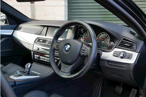 BMW M5 V8 - Large 13