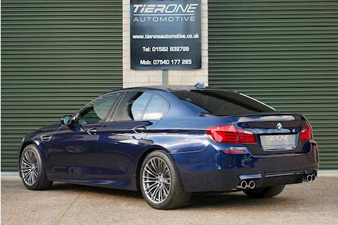 BMW M5 V8 - Large 8