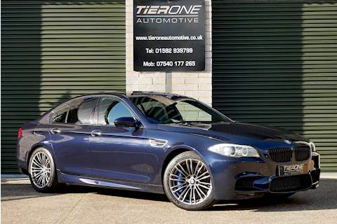 BMW M5 V8 - Large 7