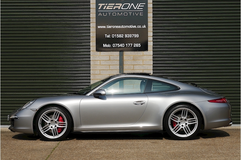 Porsche 911 991 Carrera 4S - Large 9