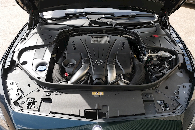 Mercedes-Benz S Class S500 V8 AMG Line Premium - Large 40