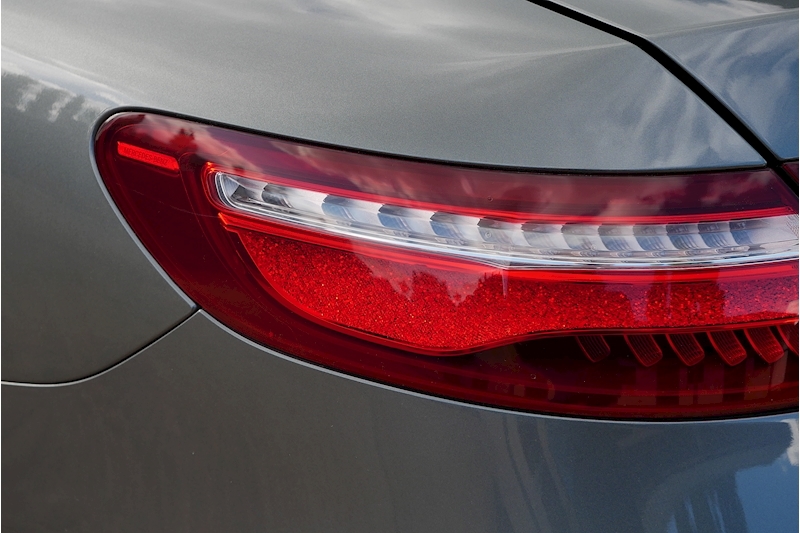 Mercedes-Benz E Class E220d AMG Line - Large 23