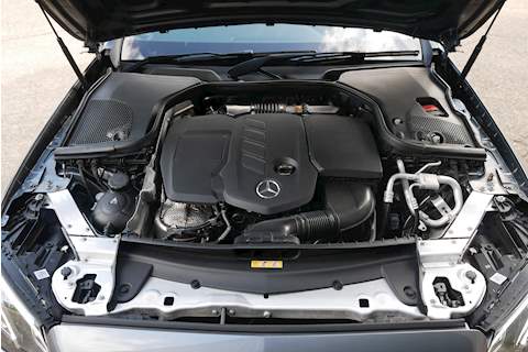 Mercedes-Benz E Class E220d AMG Line - Large 32
