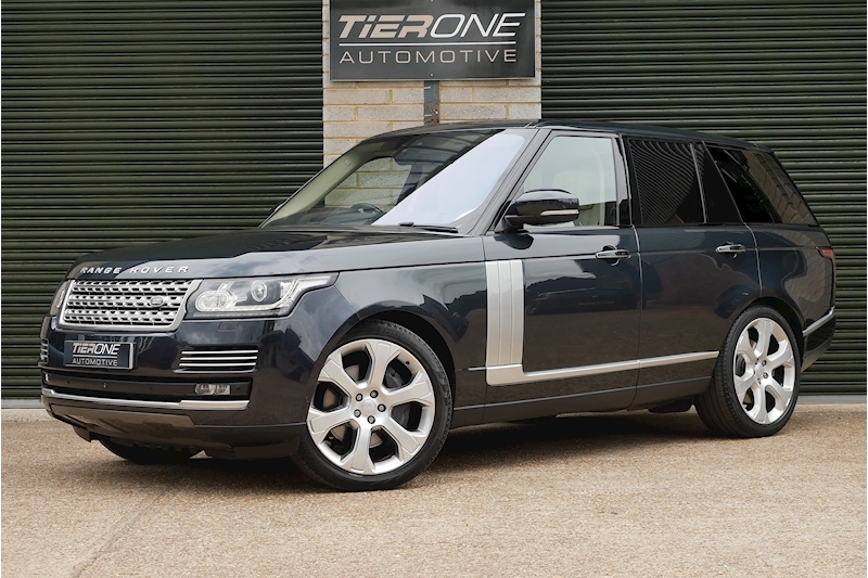Land Rover Range Rover SD V8 Autobiography - Large 0