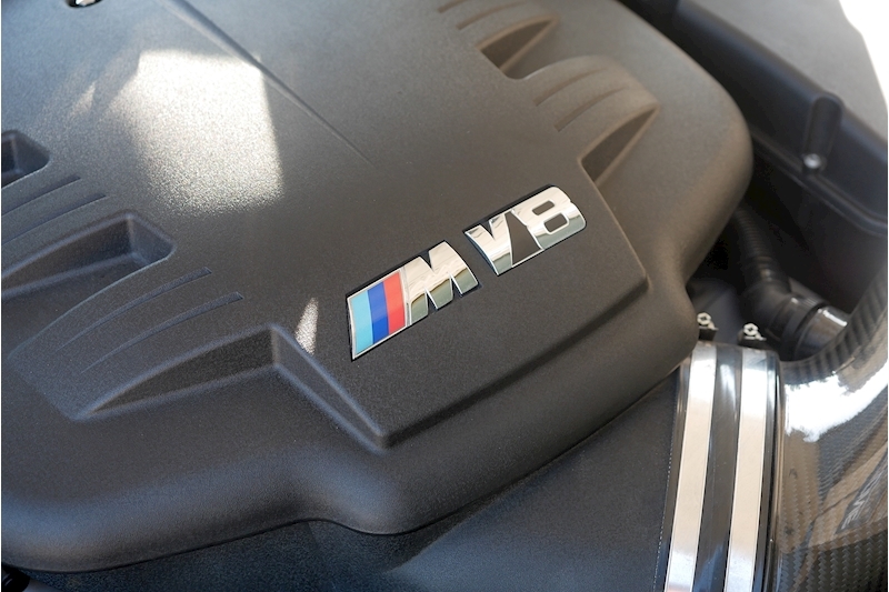 BMW M3 iV8 Competition - Large 42