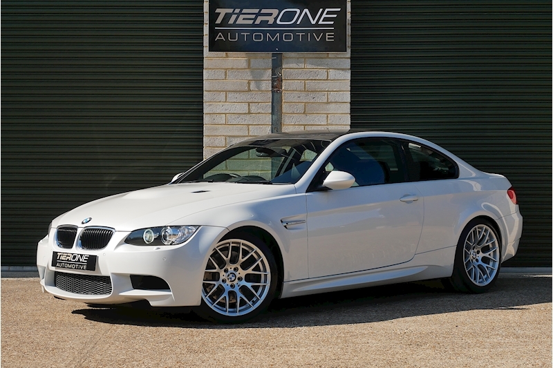 BMW M3 iV8 Competition