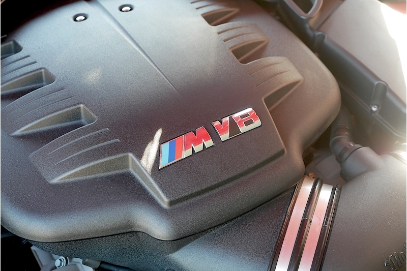 BMW M3 iV8 Competition - Large 46