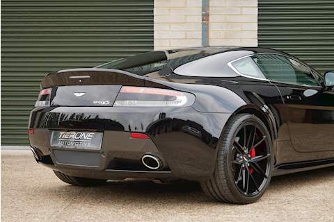 Aston Martin Vantage V8 S - Large 37