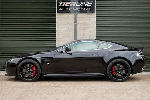 Aston Martin Vantage V8 S - Large 9