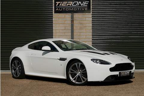 Aston Martin Vantage V12 - Large 30