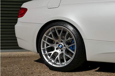 BMW M3 iV8 Competition - Large 47