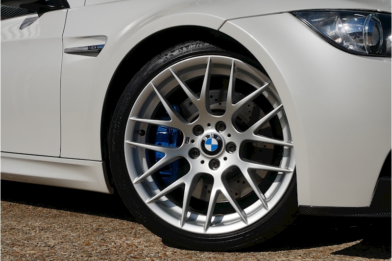 BMW M3 iV8 Competition - Large 6