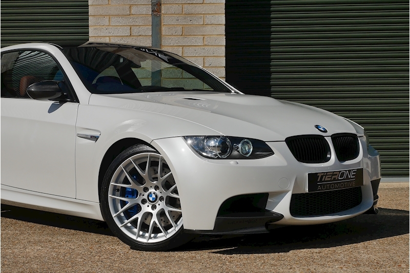 BMW M3 iV8 Competition - Large 40