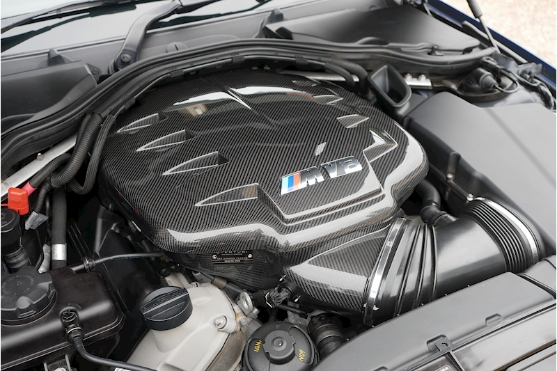 BMW M3 iV8 M Performance Edition - Large 5