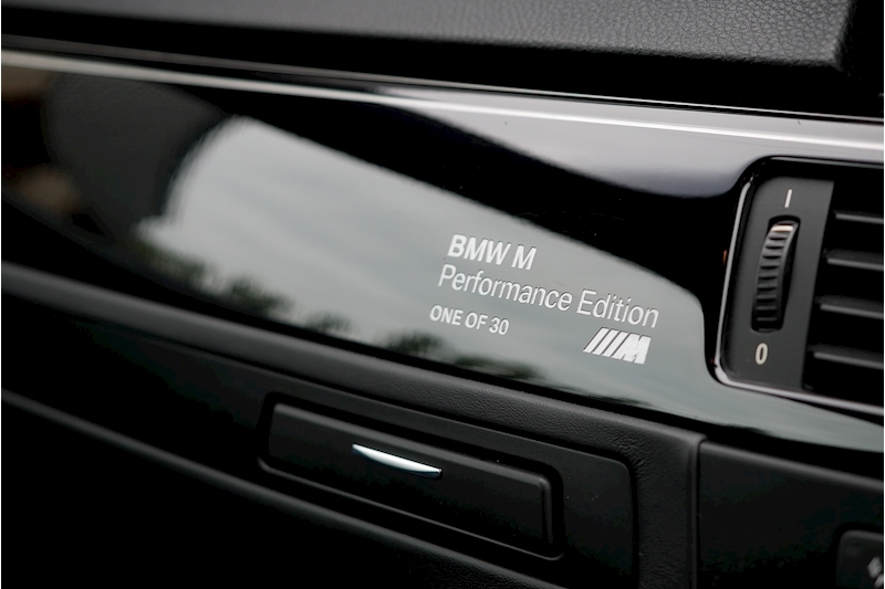 BMW M3 iV8 M Performance Edition - Large 14