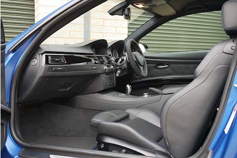 BMW M3 iV8 M Performance Edition - Large 3