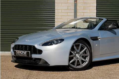 Aston Martin Vantage V8 S - Large 24