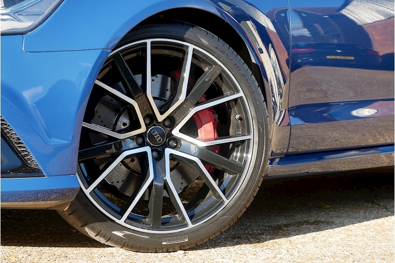 Audi RS6 Avant TFSI V8 Performance - Large 5