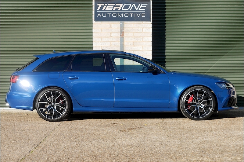 Audi RS6 Avant TFSI V8 Performance - Large 2
