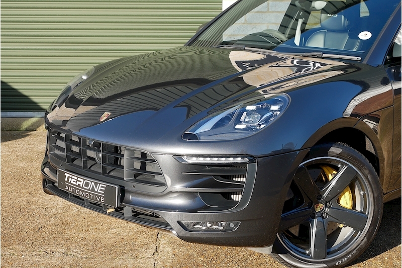 Porsche Macan T V6 GTS - Large 45