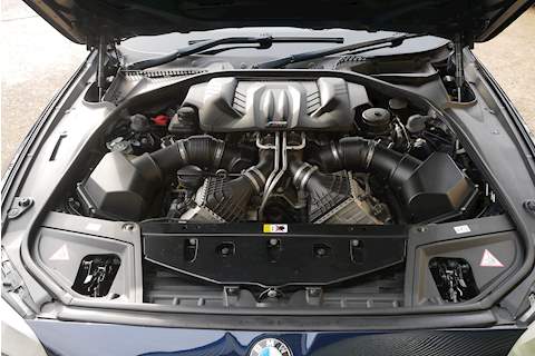 BMW M5 V8 - Large 31