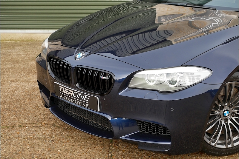 BMW M5 V8 - Large 29