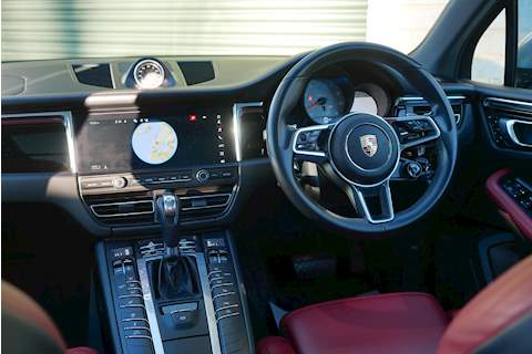 Porsche Macan T V6 S - Large 32