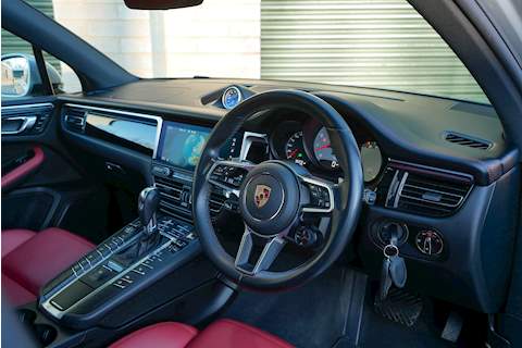 Porsche Macan T V6 S - Large 25