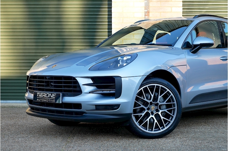 Porsche Macan T V6 S - Large 33