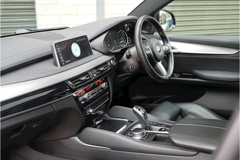 BMW X6 M50d - Large 23