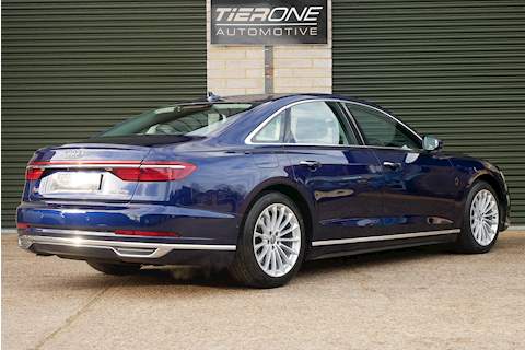 Audi A8 TFSI V6 - Large 1