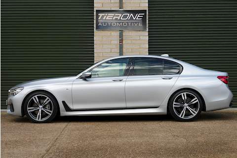 BMW 7 Series 730d M Sport - Large 9