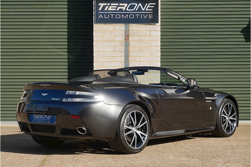 Aston Martin Vantage S SP10 Roadster - Large 1