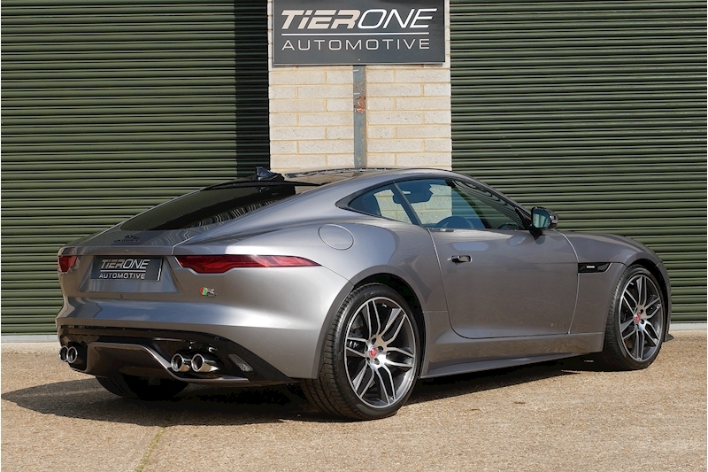 Jaguar F-Type V8 R-Dynamic - Large 1