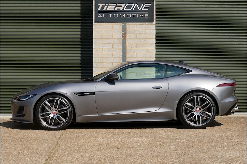 Jaguar F-Type V8 R-Dynamic - Large 9