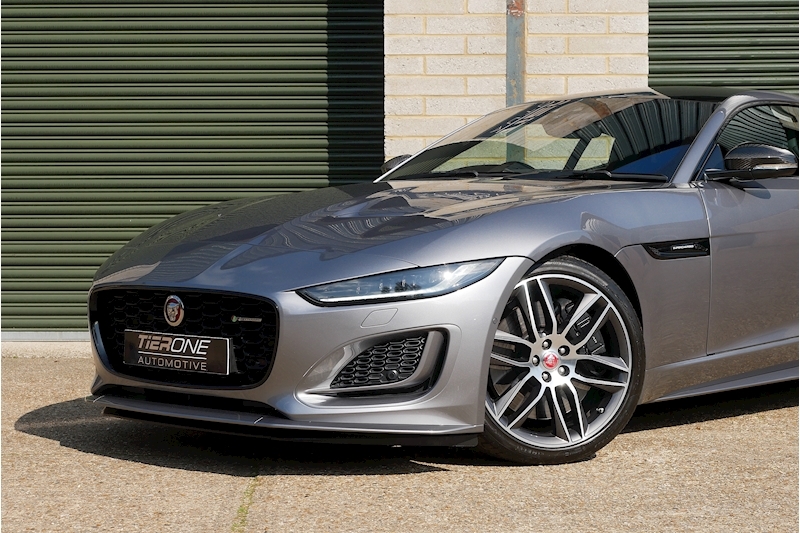 Jaguar F-Type V8 R-Dynamic - Large 39