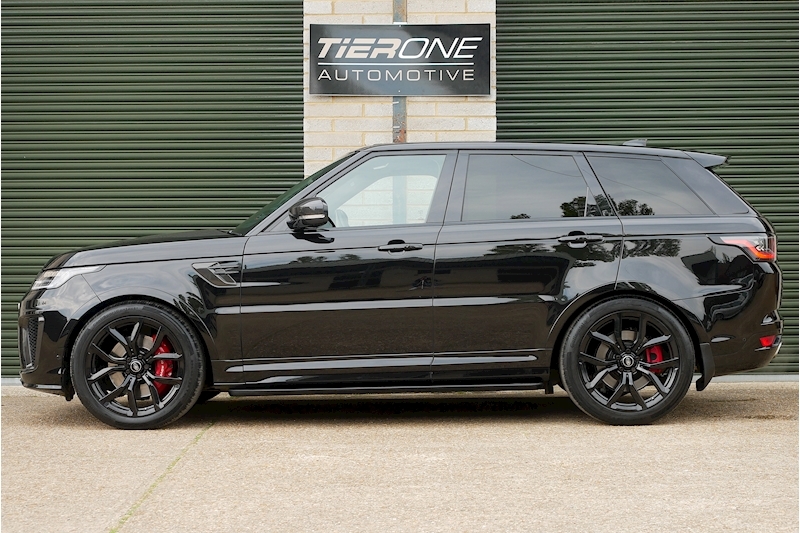 Land Rover Range Rover Sport P575 V8 SVR - Large 9