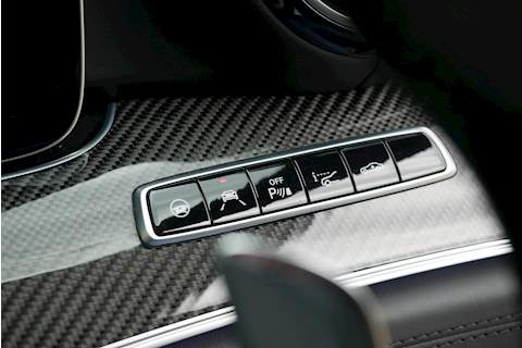 Mercedes-Benz AMG GT 63 63 V8 BiTurbo S - Large 14