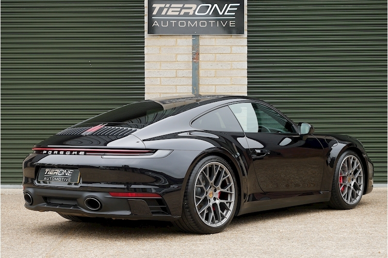 Porsche 911 T 992 Carrera S - Large 58