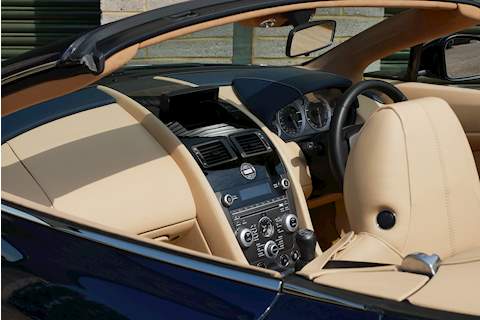 Aston Martin Vantage V8 - Large 15