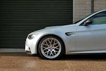 BMW M3 iV8 Competition - U601