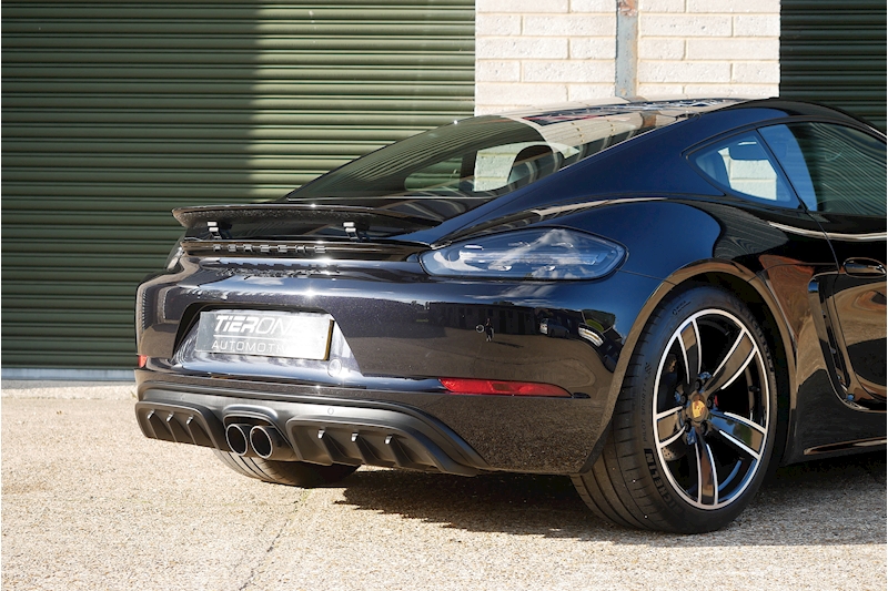 Porsche 718 Cayman T GTS - Large 42