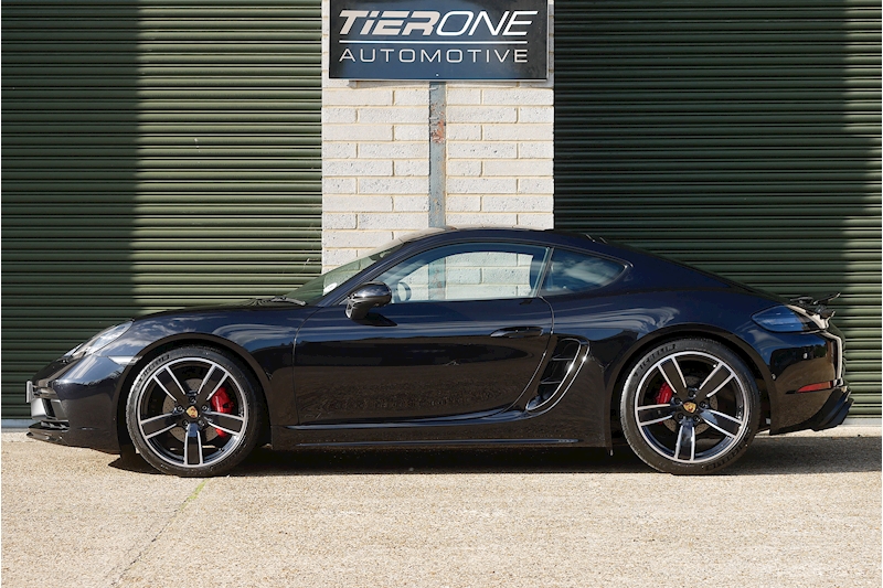 Porsche 718 Cayman T GTS - Large 9