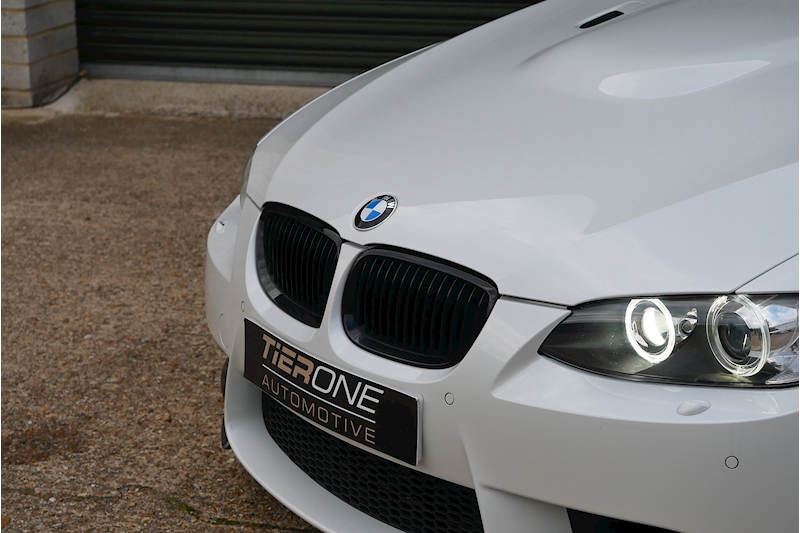 BMW M3 iV8 Competition - Large 48