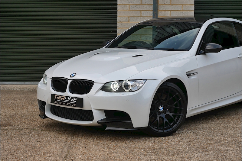 BMW M3 iV8 Competition - Large 43